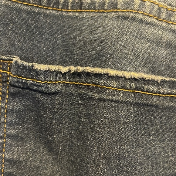 Jeans - Picture 5 of 5